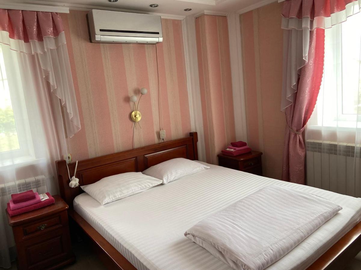 Boguslavl' Hotel Bohuslav Ngoại thất bức ảnh